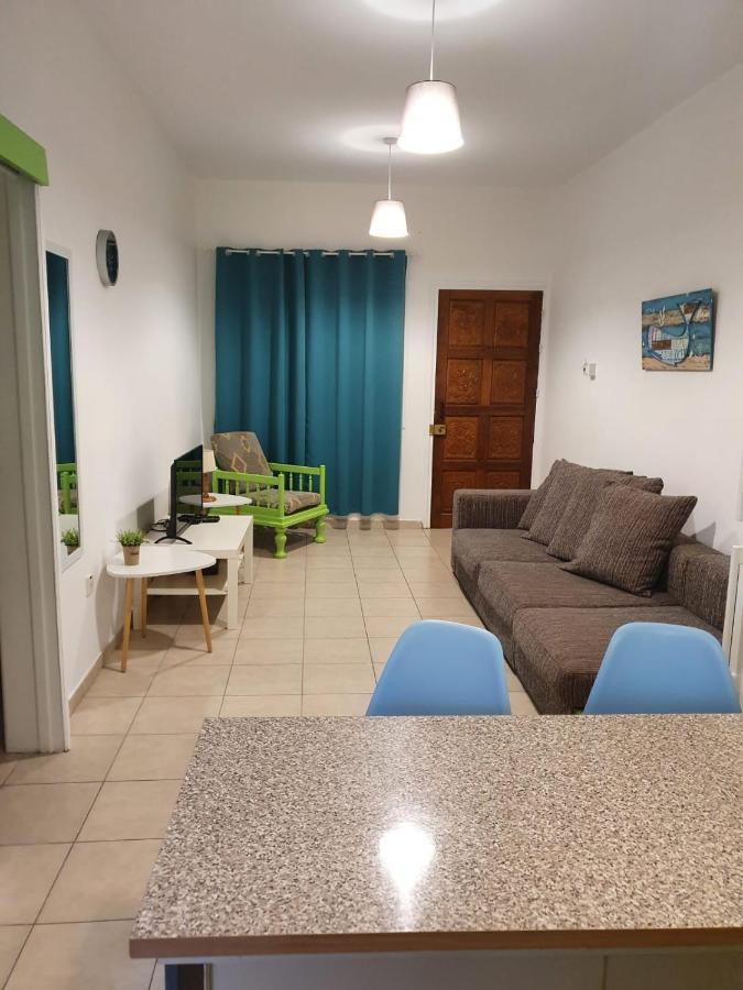 Sea Apartments Ларнака Екстер'єр фото