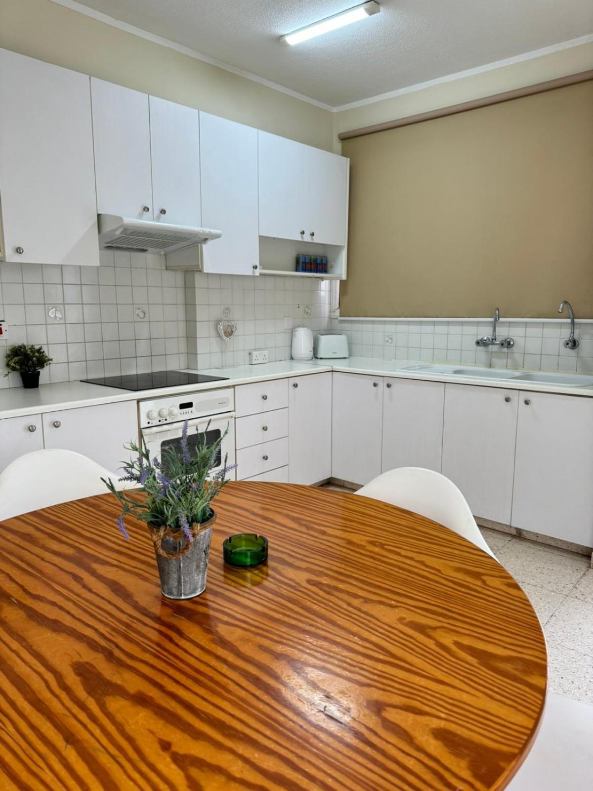 Sea Apartments Ларнака Екстер'єр фото